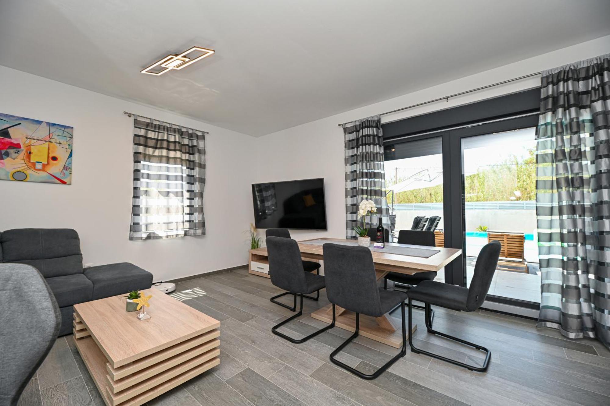 Holiday House Sara With Heated Pool Privlaka  Exterior foto